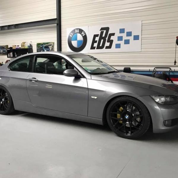 BMW 325i